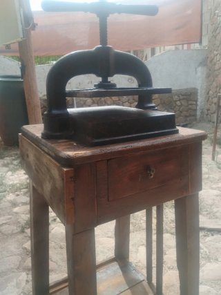 Prensa Antigua Manual Hierro Fundido