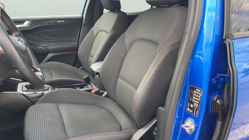 Ford Focus 1.0 Ecoboost ST-Line 2020, foto 12