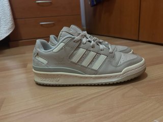 Adidas Forum Low Beige/Blanco