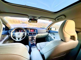 Volvo V40 2017