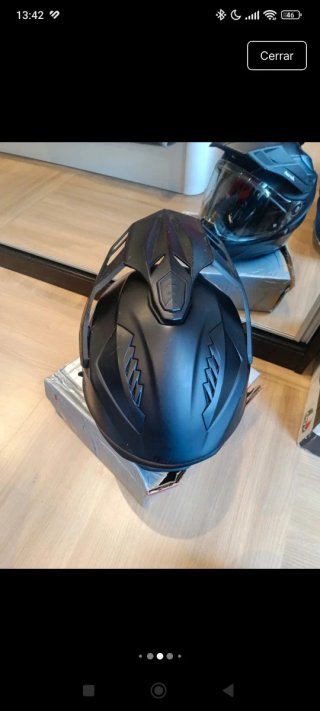 Casco Airoh Commander