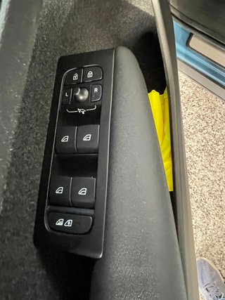 Volvo C40 Recharge Twin Eléctrico Ultimate AT AWD