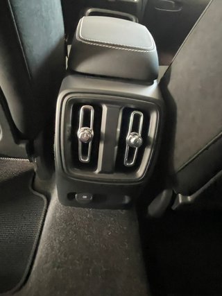 Volvo C40 Recharge Twin Eléctrico Ultimate AT AWD