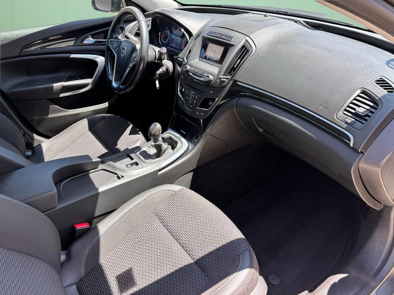 Opel Insignia 2016, foto 19