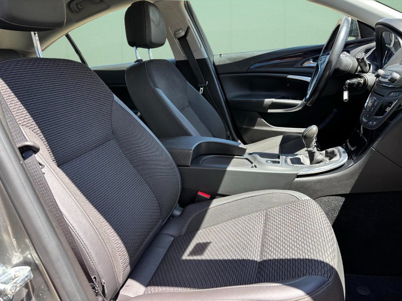 Opel Insignia 2016, foto 22