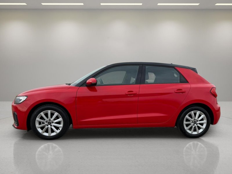 Audi A1 2022, foto 8