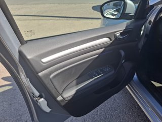 RENAULT Mégane S.T. Techno TCe EDC GPF