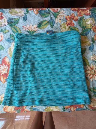 Falda tejida color turquesa talla única