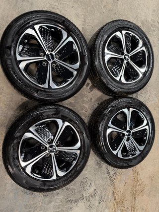 Llantas y Neumáticos Kia Ceed 225-60-R16
