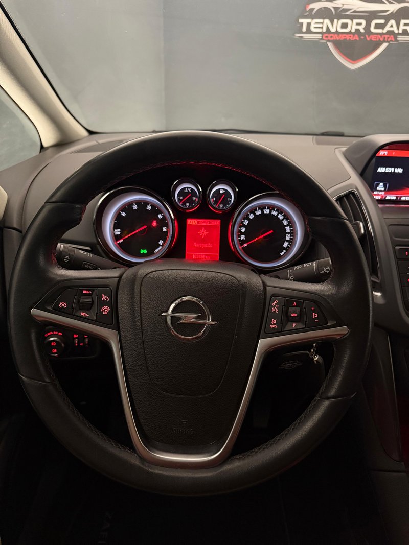 Opel Zafira 2014, foto 6
