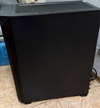 PC Gaming Potente RTX 5070 Ryzen 7 32GB RAM