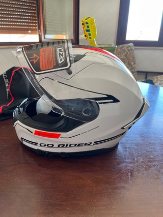Casco de moto NZI