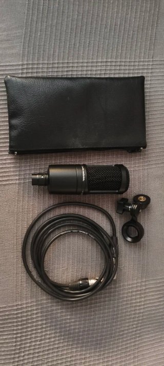 Micrófono Condensador Audio-Technica AT2020