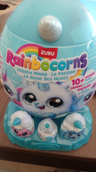 Ovo Zuru Rainbocorns Frozen Mania +10 Surpresas