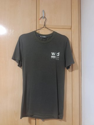 Camiseta WOD verde militar