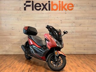 Honda Forza 125