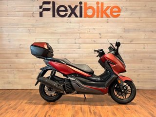 Honda Forza 125
