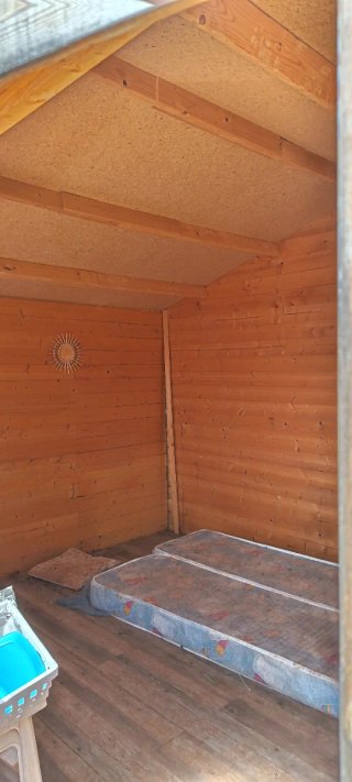 Caseta de madera rústica