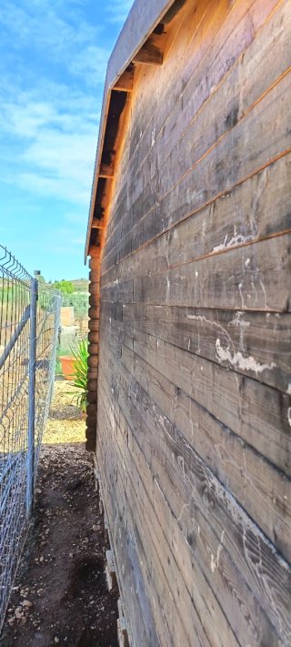 Caseta de madera rústica
