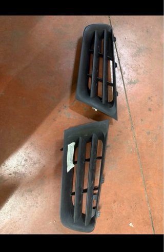 Moldura Paragolpes Renault Megane 2007