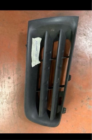 Moldura Paragolpes Renault Megane 2007