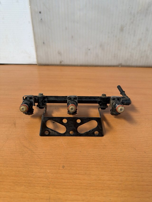 Cuerpo Inyectores Triumph 1050 ST 2005