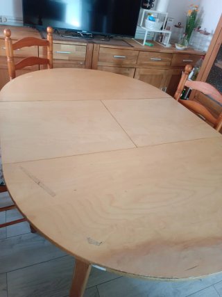 Mesa redonda extensible 115-160 con 4 sillas