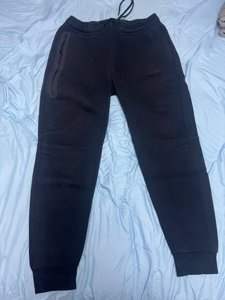 Pantalón Nike Tech Negro