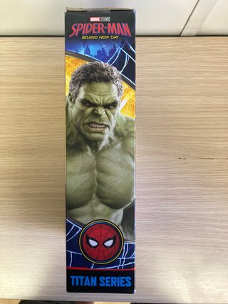 Figura Hulk Titan Series Spider-Man