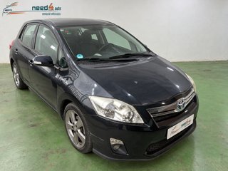 Toyota Auris 2012
