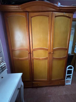 Armario de madera 2m x 1,50m x 55cm