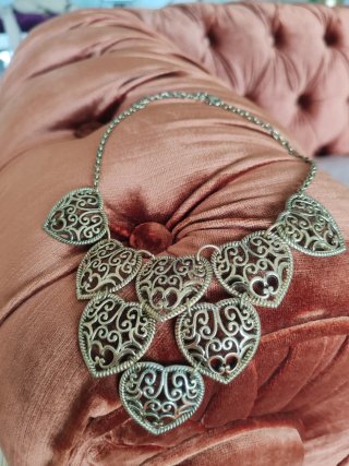 Collar Corazones Dorados