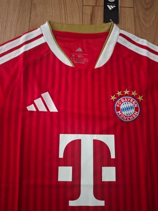 Camisola Bayern Munique 26/27
