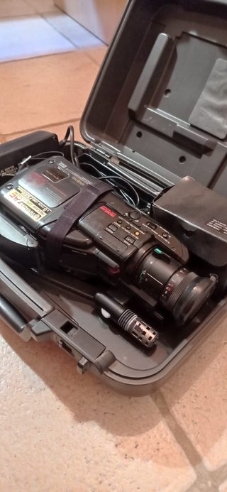 Cámara VHS Hitachi