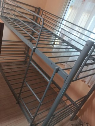 Cama litera metálica
