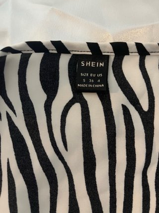 Blusa larga estampado cebra