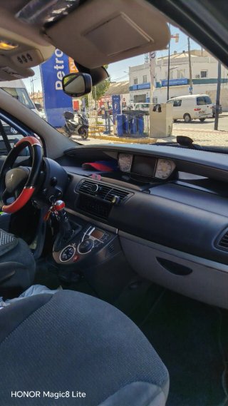 Peugeot 807