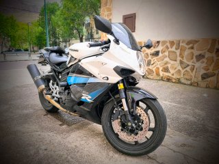 Hyosung GT650R - Pocos Kms