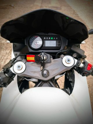 Hyosung GT650R - Pocos Kms