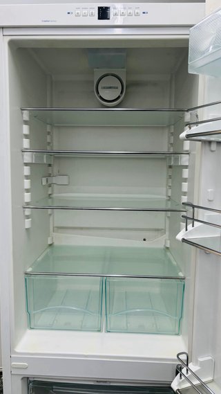 Nevera Liebherr Blanca