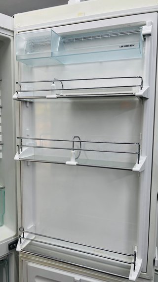 Nevera Liebherr Blanca