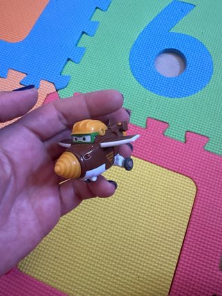 Figuras Super Wings Transformables