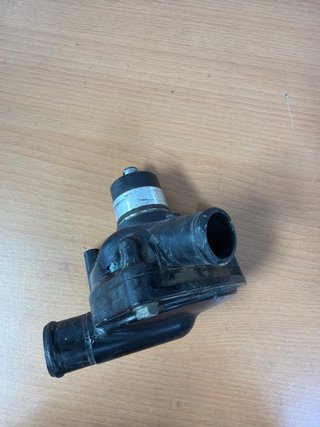 Bomba agua Triumph 1050 ST 2005