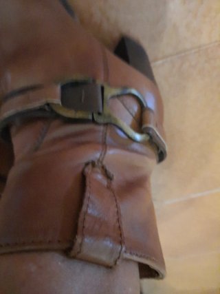 Stivaletti in pelle marrone