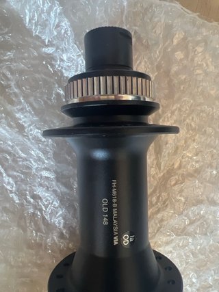 Buje Shimano Deore HG 148x12