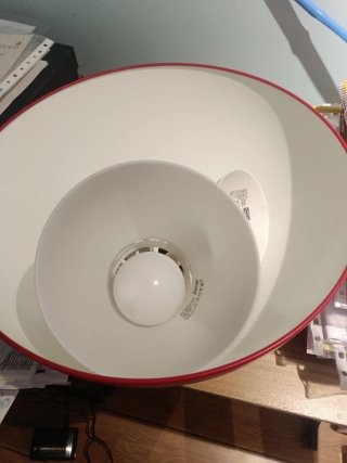 Lámpara Roja Ikea