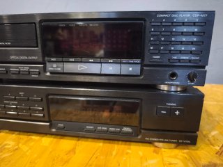 Equipo Sony CDP-M77 y ST-V701L