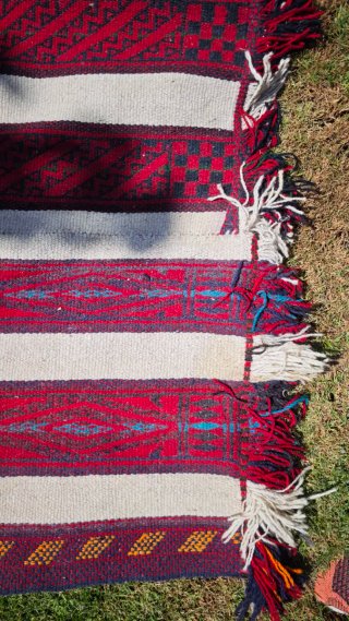 Alfombra Kilim Rayas Rojas y Blancas