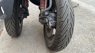 Piaggio MP3 Gris