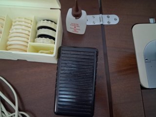 Máquina de coser Alfa MUY POCO USO
